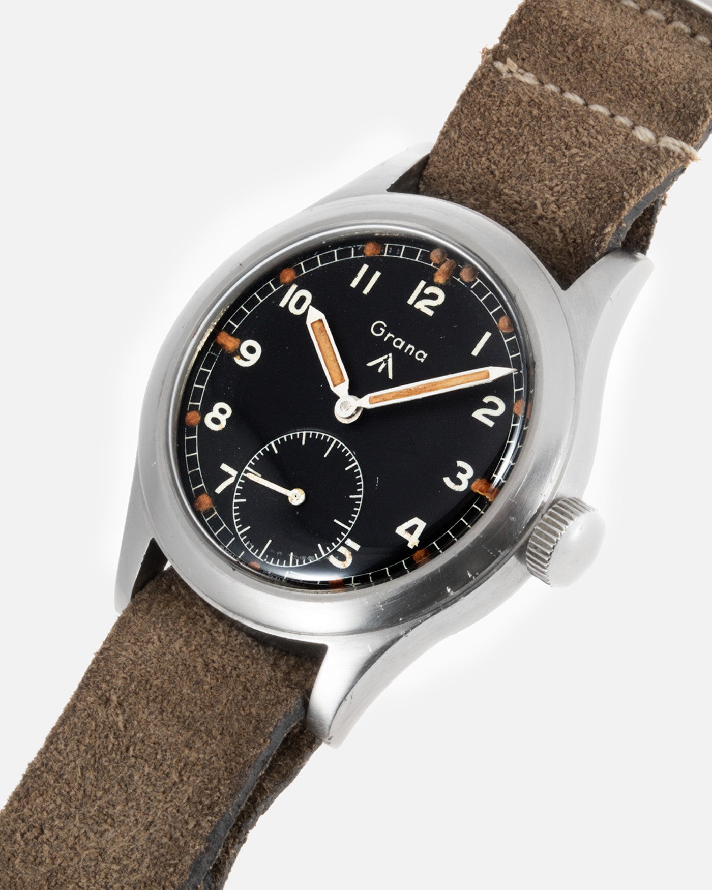 A Brief Guide to the Iconic Military Watches of World War II — 60Clicks